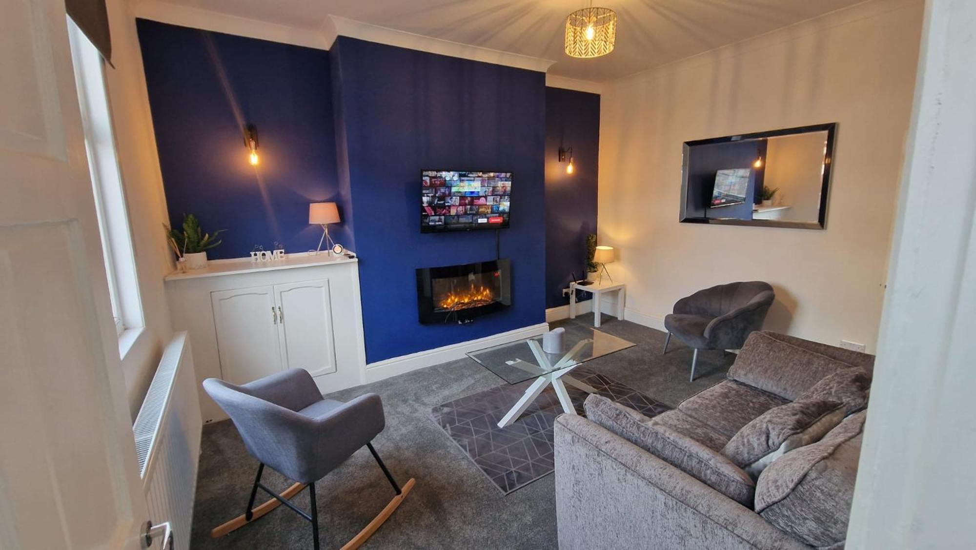 Cosy Home Perfect For Families And Contractors With Free Parking Дарлингтон Экстерьер фото