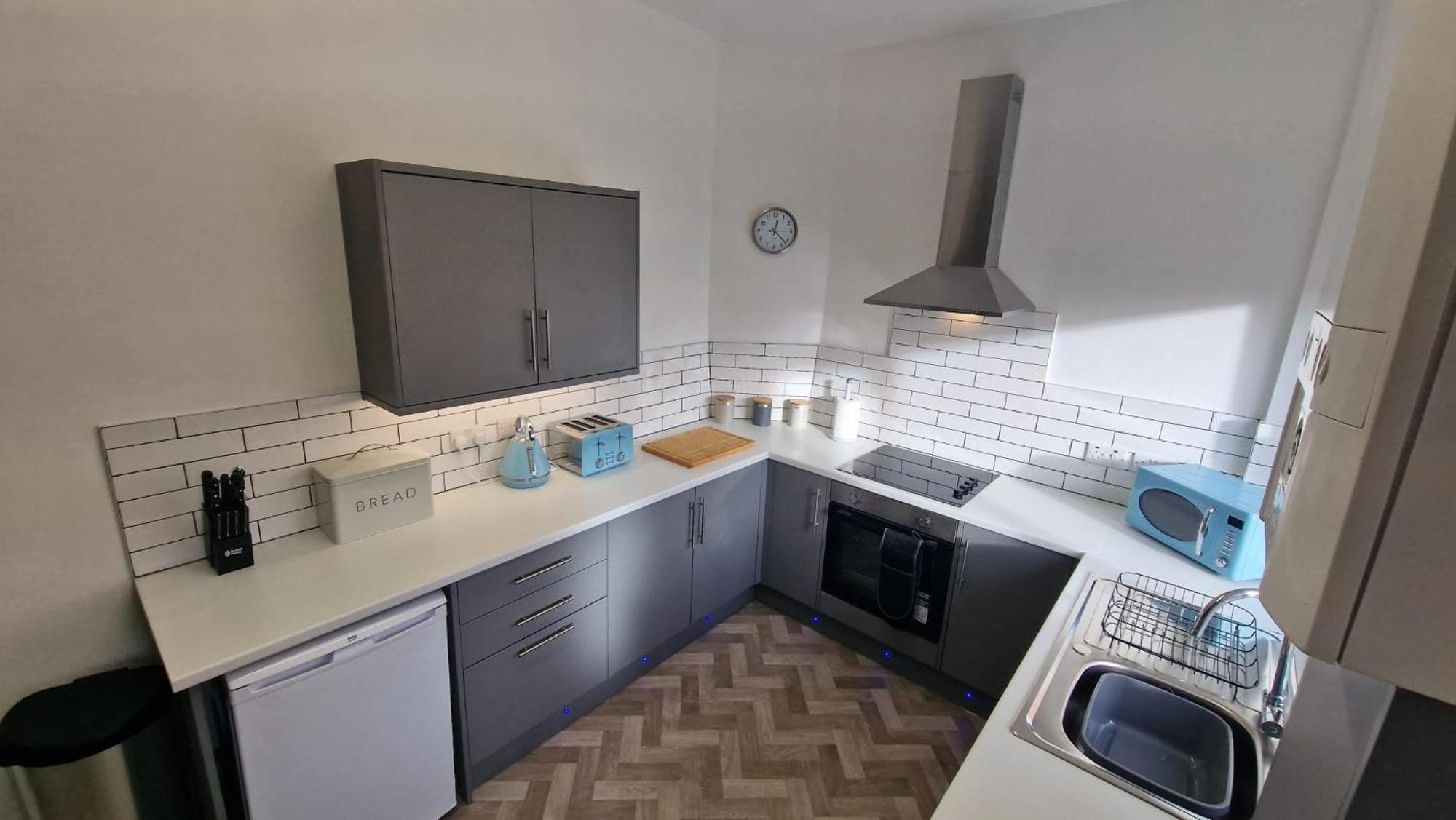 Cosy Home Perfect For Families And Contractors With Free Parking Дарлингтон Экстерьер фото